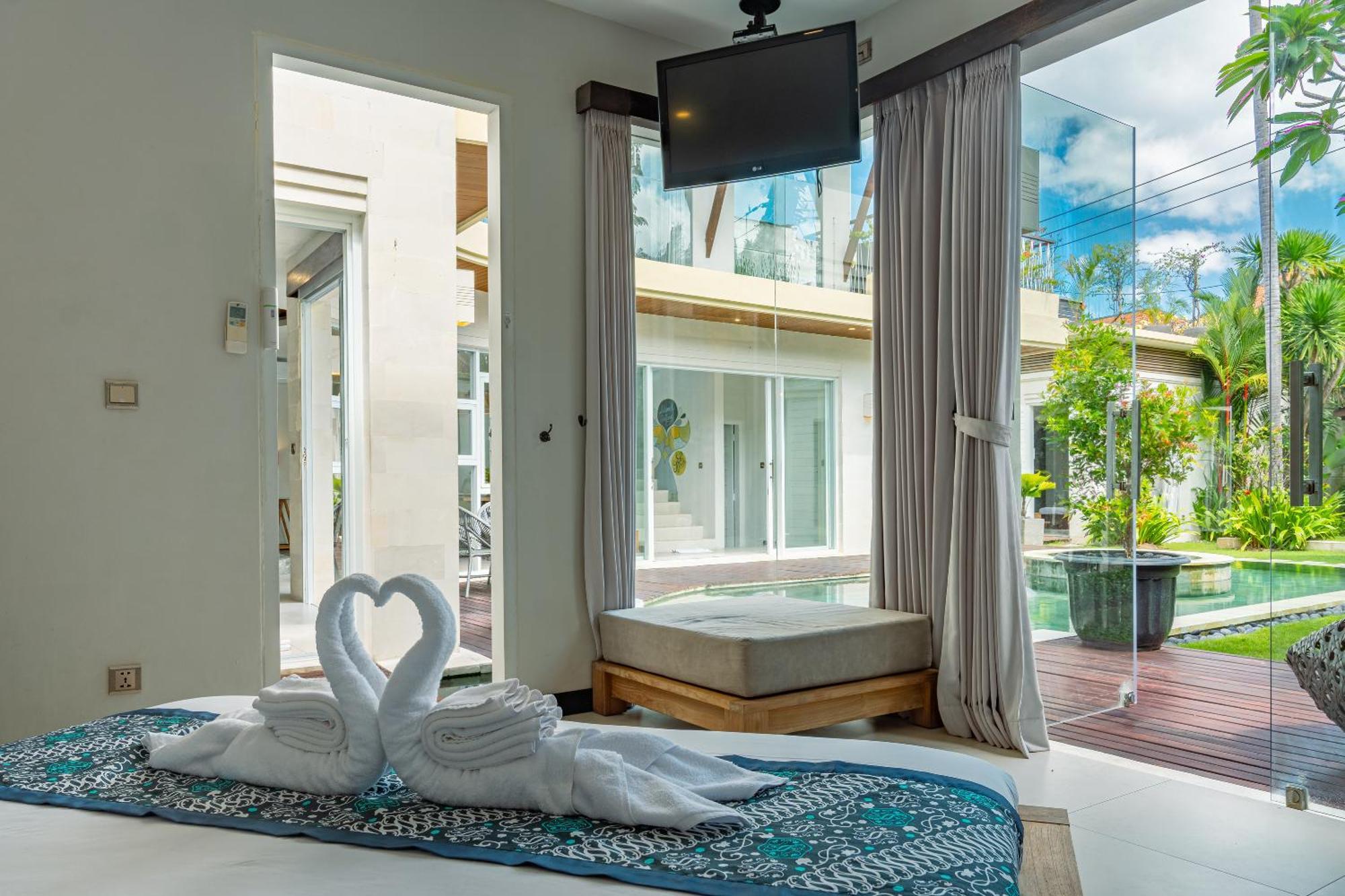 Luxury Villa K Seminyak Bagian luar foto
