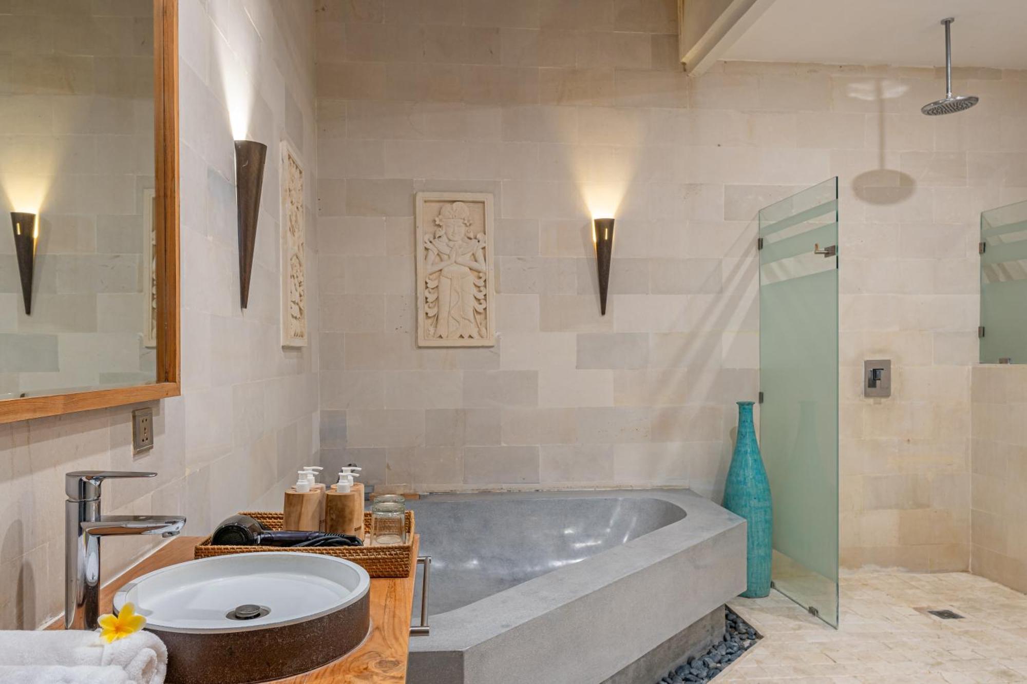 Luxury Villa K Seminyak Bagian luar foto