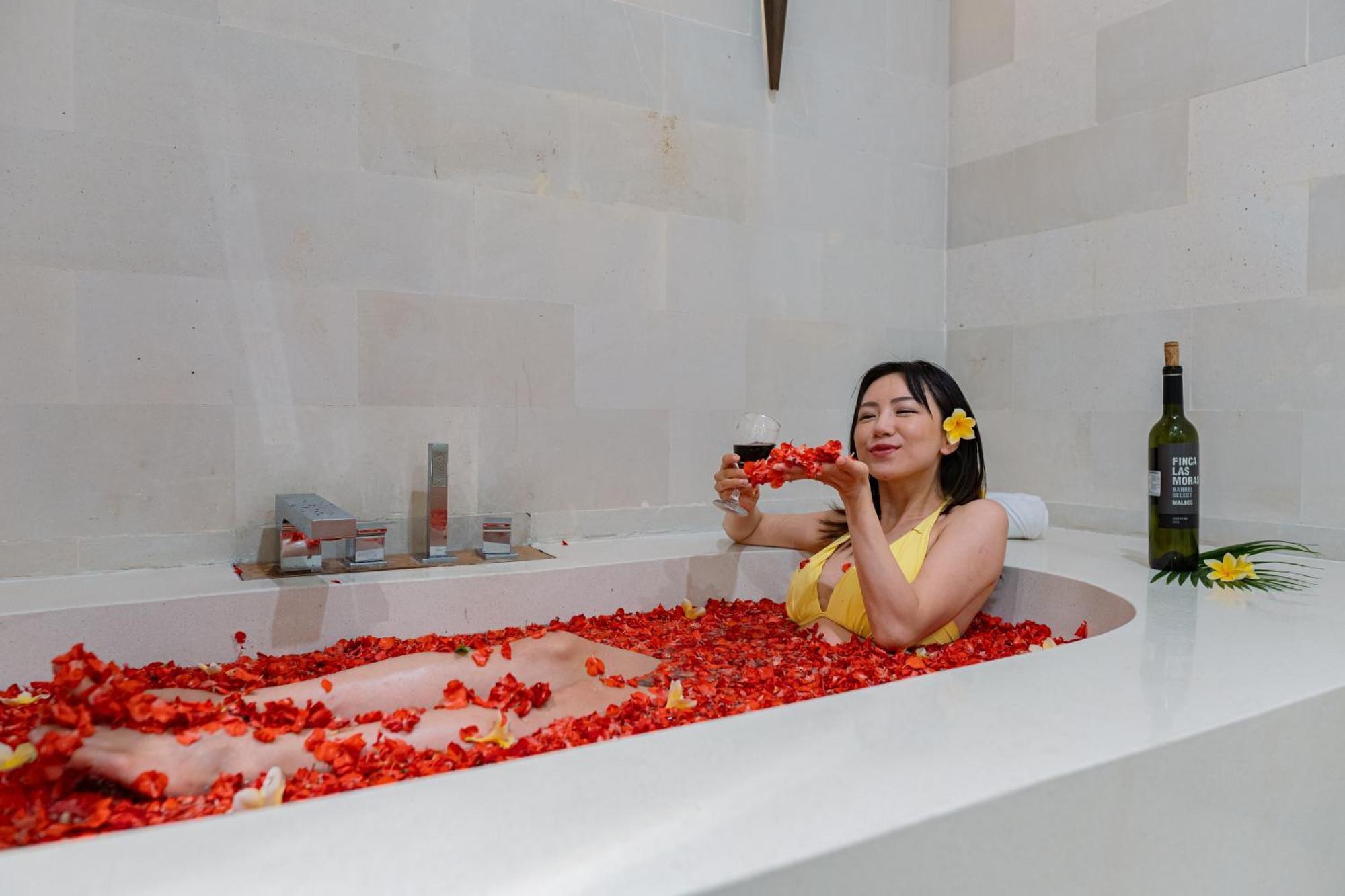 Luxury Villa K Seminyak Bagian luar foto